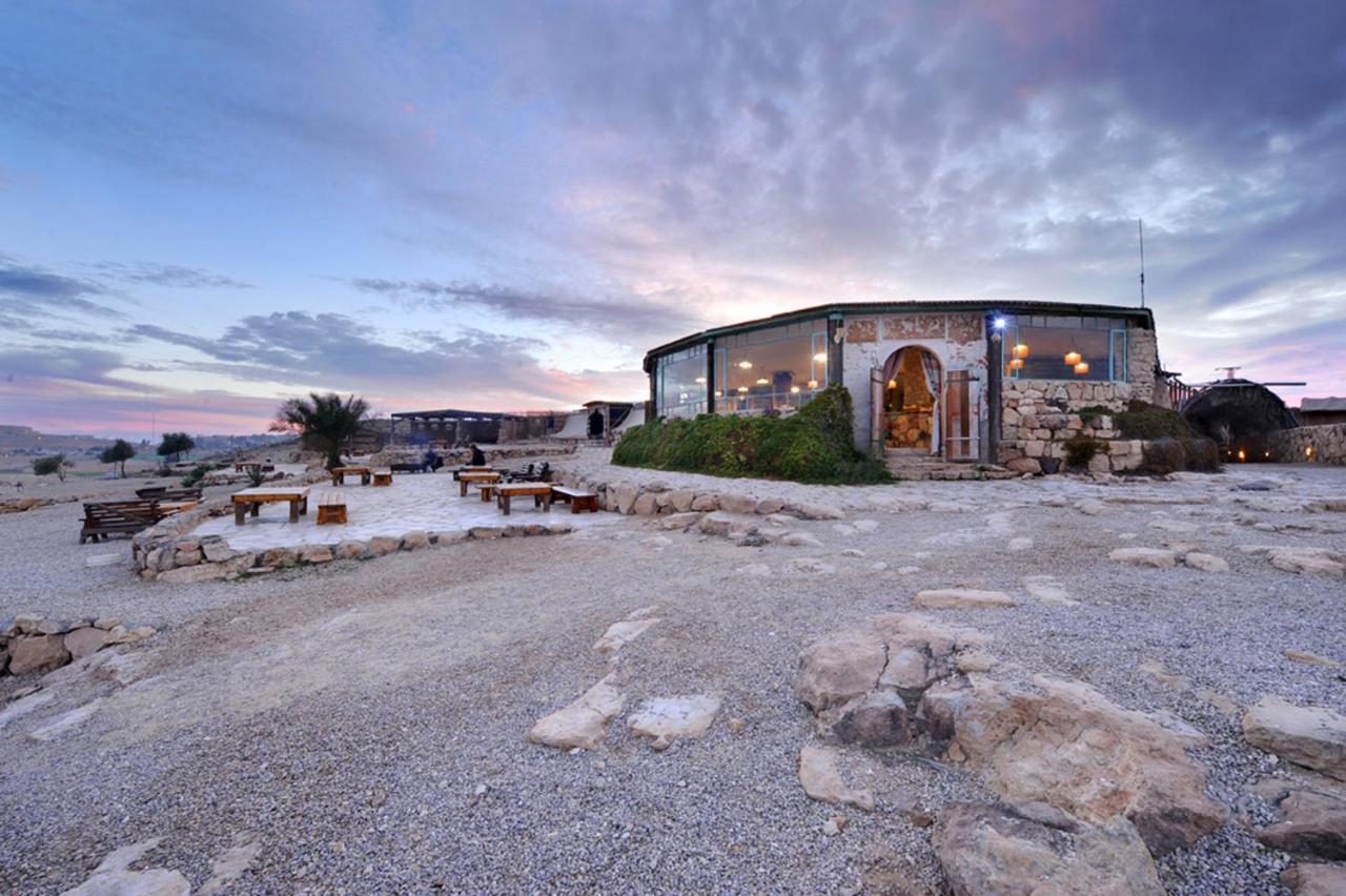 Вилла Desert Shade Camp חוות צל מדבר Мицпе-Рамон Экстерьер фото