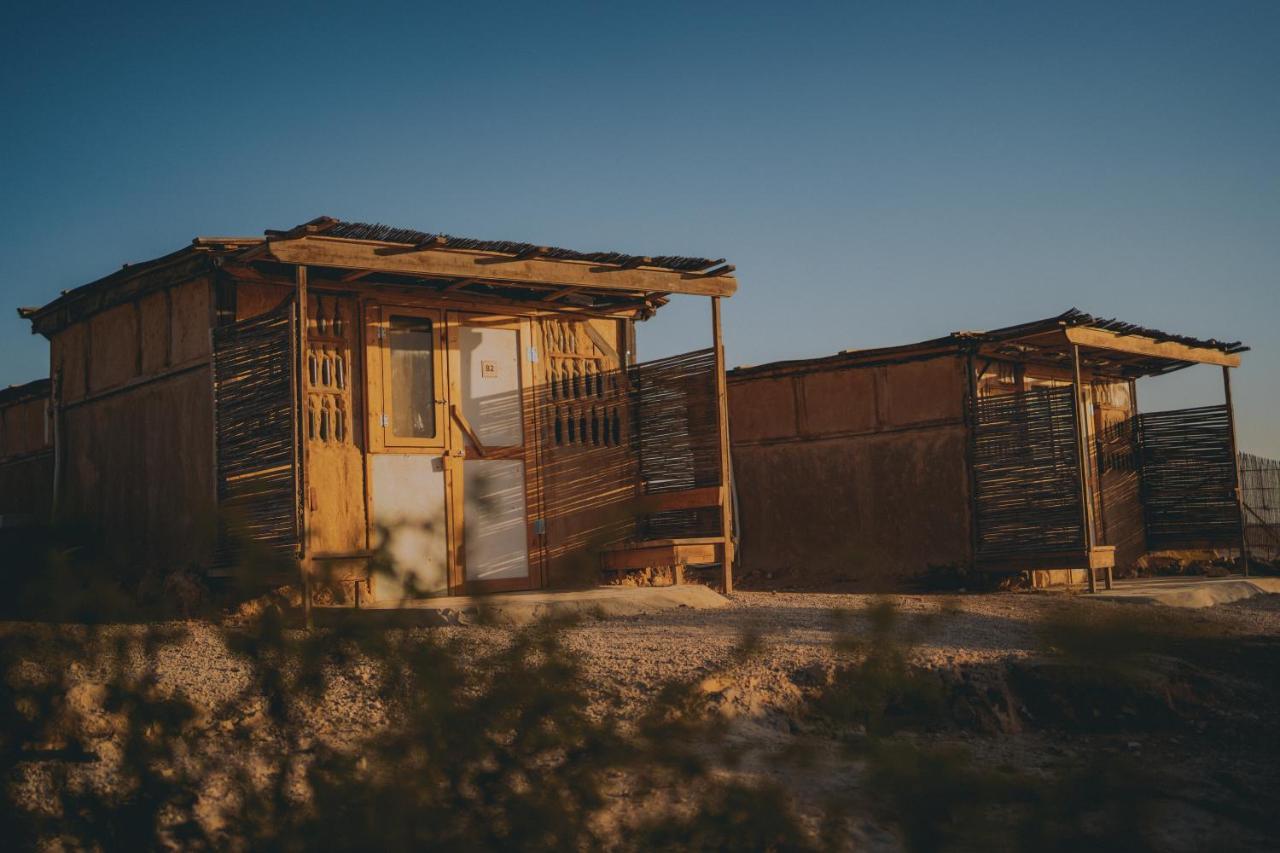Вилла Desert Shade Camp חוות צל מדבר Мицпе-Рамон Экстерьер фото