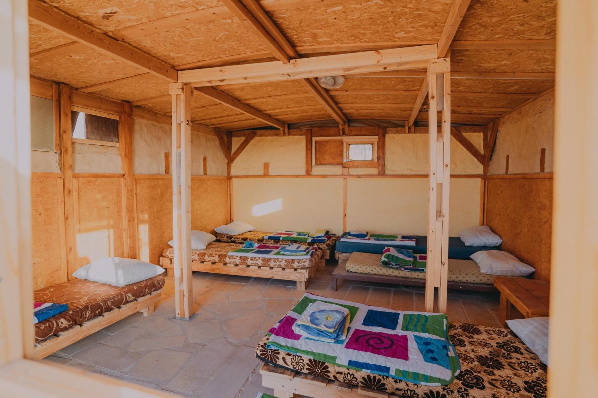 Вилла Desert Shade Camp חוות צל מדבר Мицпе-Рамон Экстерьер фото