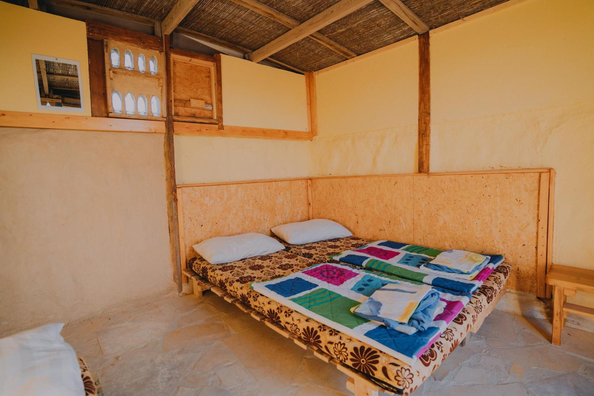Вилла Desert Shade Camp חוות צל מדבר Мицпе-Рамон Экстерьер фото