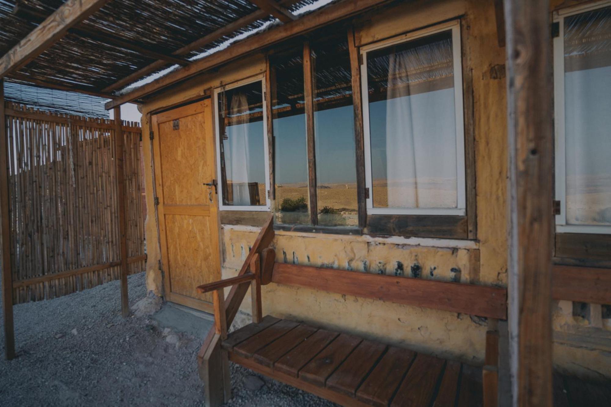 Вилла Desert Shade Camp חוות צל מדבר Мицпе-Рамон Номер фото