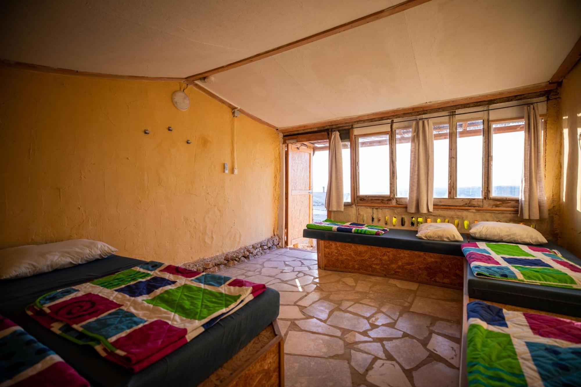 Вилла Desert Shade Camp חוות צל מדבר Мицпе-Рамон Номер фото