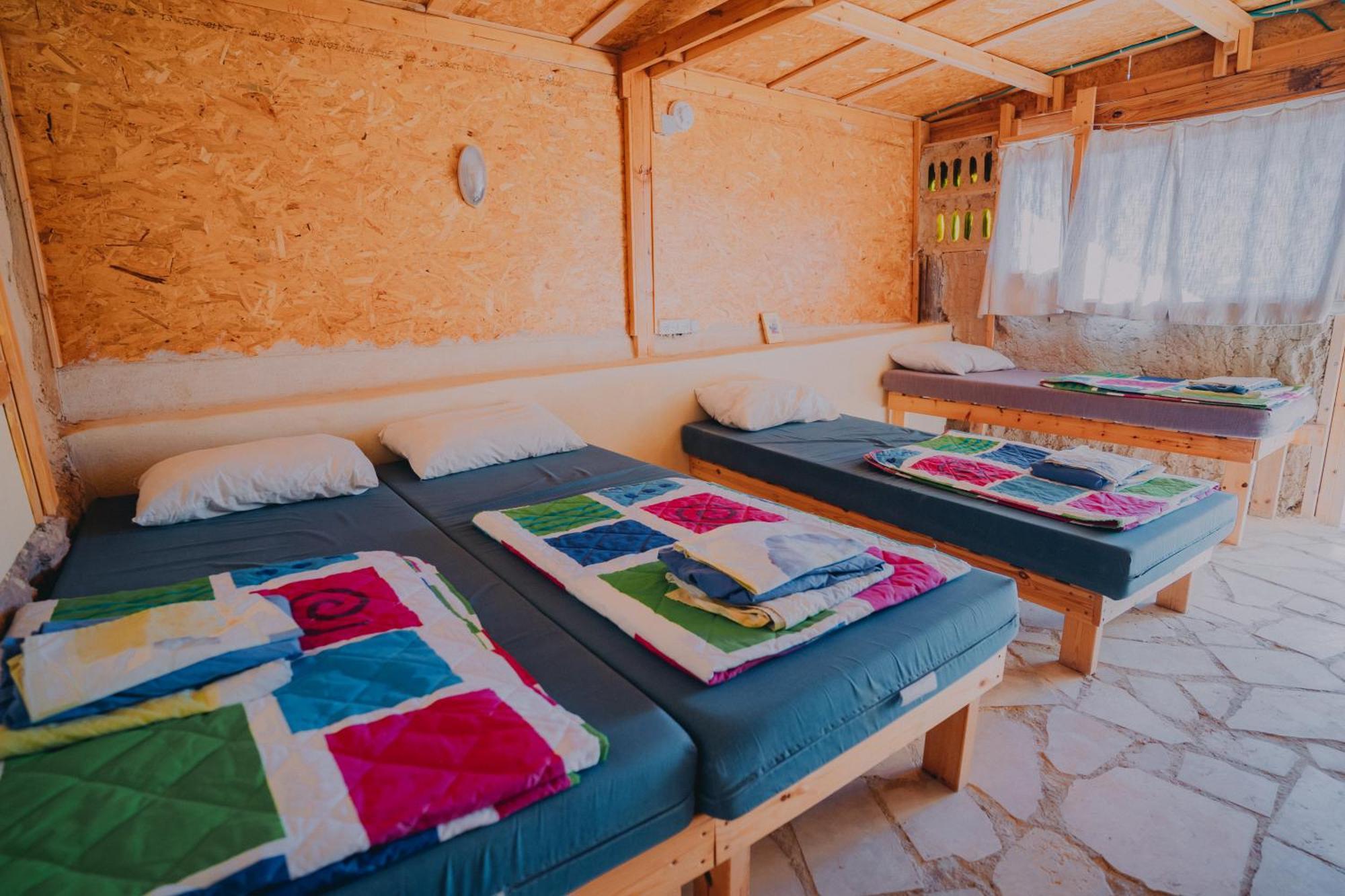 Вилла Desert Shade Camp חוות צל מדבר Мицпе-Рамон Номер фото